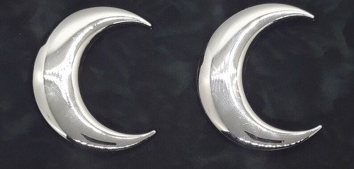 Large crescent moon concho - concho, /