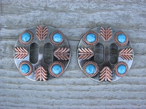 Feathered turquoise slotted - feathered,